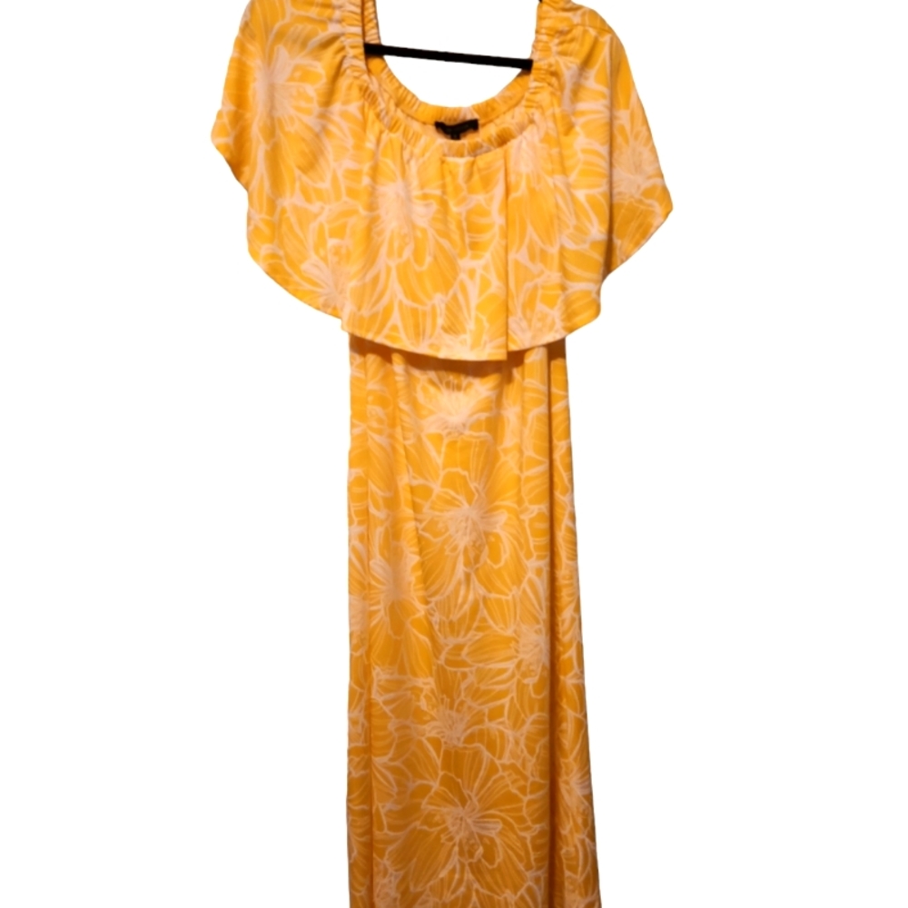 Yellow floral Maxi dress size Medium